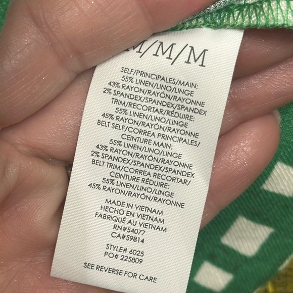 CAbi Circuit green white plaid linen jacket size medium - Picture 6 of 11